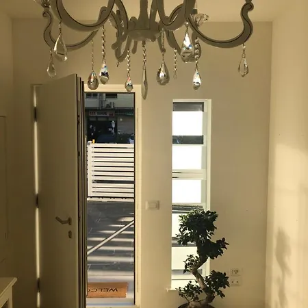 Zaira Bed & Breakfast